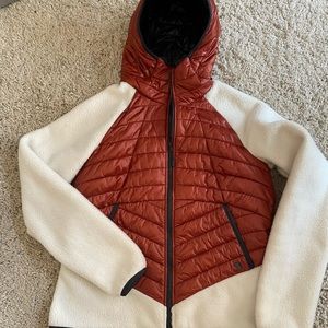 Mountain hardwear jacket M